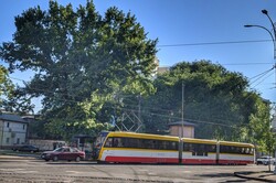 В Одесі відновили рух багатосекційних трамваїв