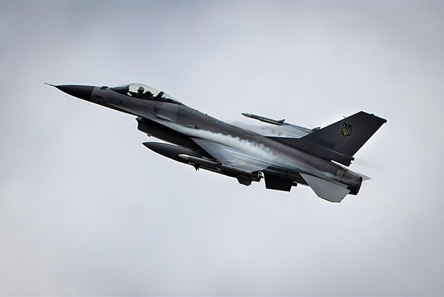 Україна отримала ще одну партію винищувачів F-16