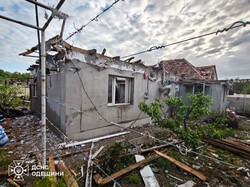 У Білгороді-Дністровському росіяни ушкодили житлові будинки та цивільна інфраструктура