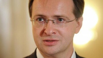 "Про що може сперечатися людина, яка не змінила паспорт?" (Михайло Жванецький)