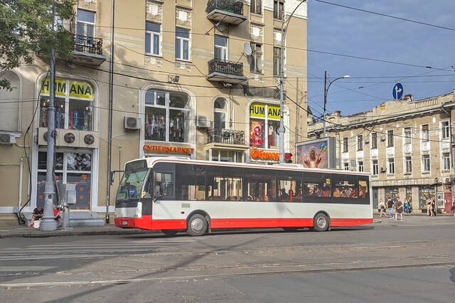 Що не так з автобусами на міських маршрутах Одеси