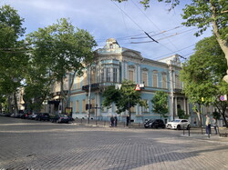 В Одесі почалися ремонтні роботи на пошкоджених росіянами пам'ятках архітектури