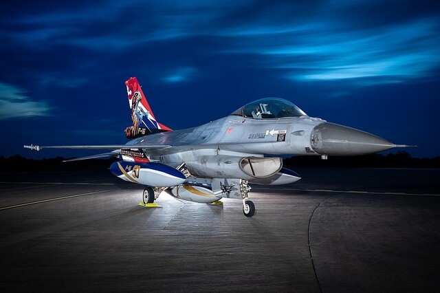Нідерланди вже передали всі заплановані винищувачі F-16