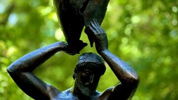 У Одесі відкрили нову скульптуру в Грецькому парку