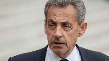 Он сказал: "Зачем мне орден? Я согласен на медаль..."''