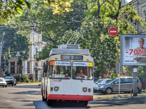 В Одесі відновили рух по зміненим маршрутам електротранспорту