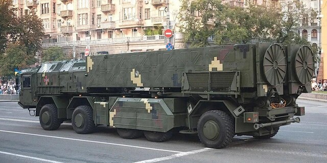 Україна запускає у серійне виробництво власні балістичні ракети "Сапсан"