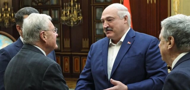 "Какие люди в Голливуде!"