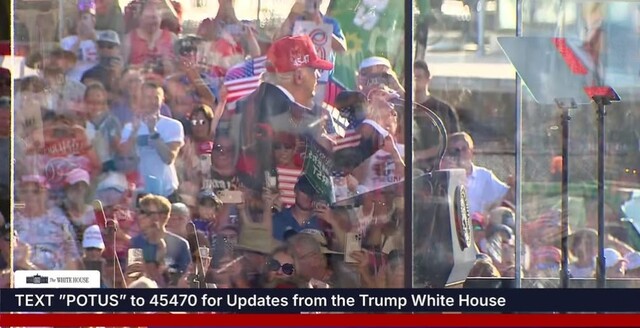 "Хижина дяди Тома" в имении "плантатора" Трампа...