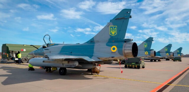 Україна і Франція домовилися про військове співробітництво