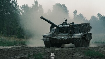 Україна виходить з договору про обмеження звичайних озброєнь в Європі