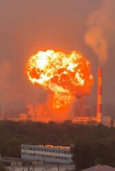 На росії атаковані нафтозаводи, аеродром і військові підприємства