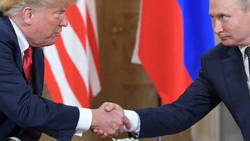 "Я могу встать посреди Пятой Авеню и стрелять в людей, и я не потеряю сторонников"  (Дональд Трамп, 02/03/2016г.)