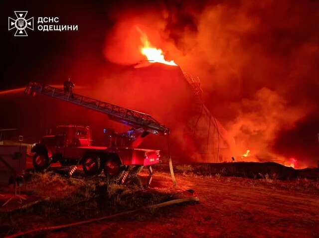 Одеську область росіяни атакували балістикою і "шахедами"