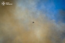 В Одесі масштабно горять поля зрошення