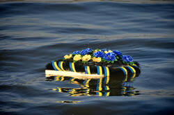 Моряки-прикордонники вшанували пам'ять загиблих героїв за старою морською традицією