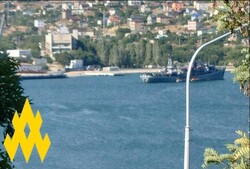 У окупованому Севастополі росіяни не можуть відремонтувати уражений підводний човен