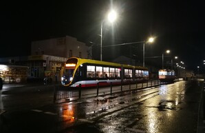 В Одесі обмежено рух електротранспорту після російського обстрілу