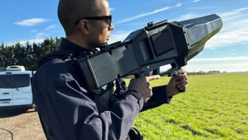 Мал золотник, да дорог!