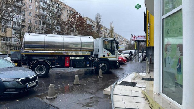 Комунальна аварія в Одесі: мешканці Таїрова залишилися без води