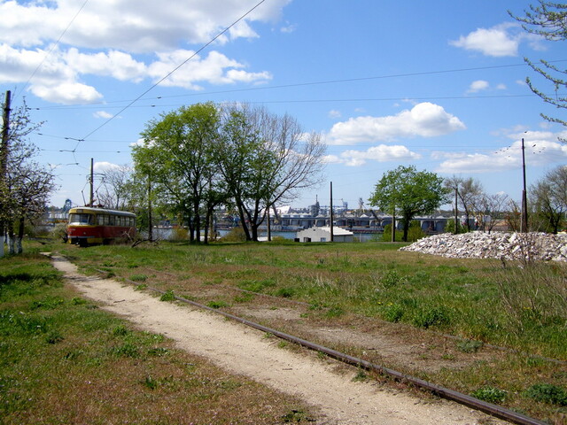 В Одесі реконструюють трамвайну кінцеву за межами міста