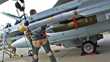 Нідерланди закуповують озброєння і обладнання до українських F-16