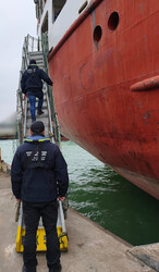 В Одесі Морська охорона і СБУ затримали судно російського "тіньового флоту"