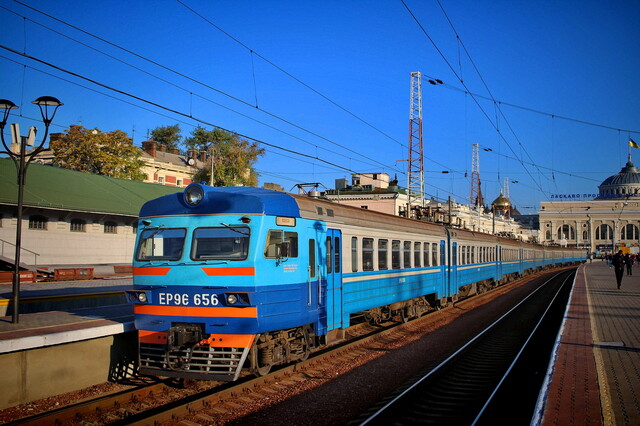 Як будуть ходити електрички з Одеси: оновлений розклад