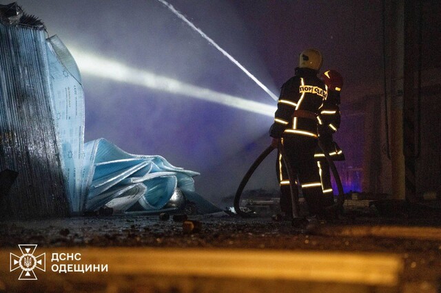 Одеську область атакували до 300 "шахедів" і ракет