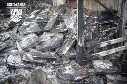 В Одеській області атаковано склад з побутовою технікою