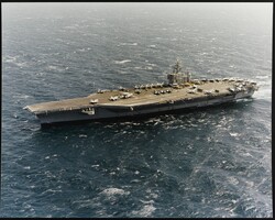 США виводять з бойового складу флоту авіаносець Nimitz