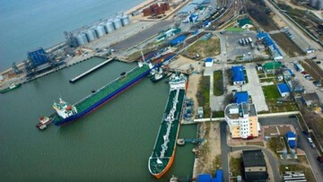 На росії уражено порт Тамань