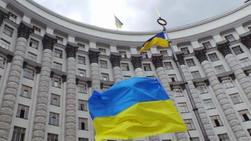 "Перезавантаження" від президента концентрує владу в руках військових