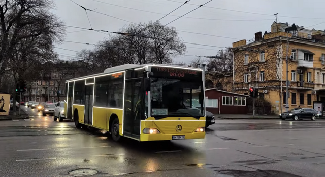 В Одесі запустять ще два соціальних автобусних маршрути