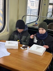 Залізничні вокзали в Одесі та інших містах зменшили підсвітку і працюють як пункти незламності