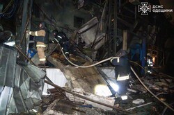 Удар по Одесі: пожежа і 10 збитих "шахедів"