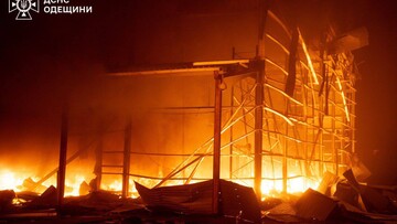 Удар по Одесі: пожежа і 10 збитих "шахедів"