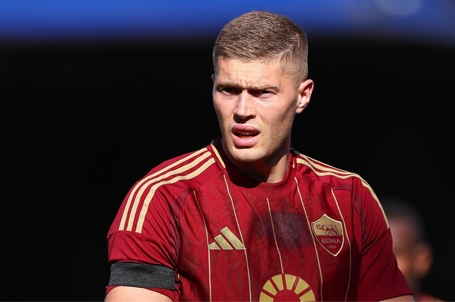 Артем Довбик вибув надовго: операція перекреслила плани сезону