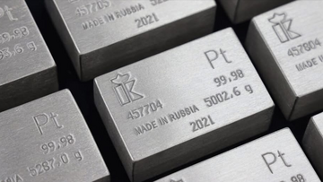 "Люди гибнут за металл - сатана там правит бал..." (куплеты Мефистофеля из оперы Гуно «Фауст»)