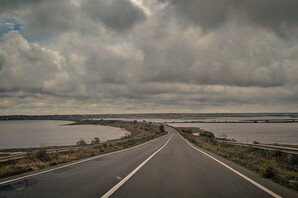 Уряд планує залучити міжнародні інвестиції для відновлення автошляхів