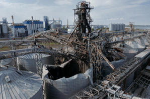 В порту Чорноморськ відновили один з пошкоджених терміналів