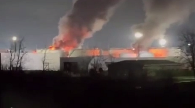 На росії уражено велику нафтобазу у Армавірі