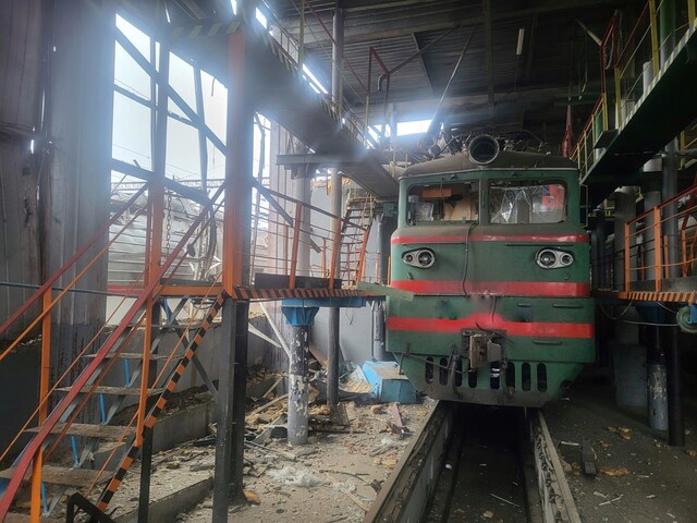 Вночі росіяни атакували залізницю і порти