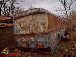 Тролейбус, який став складом для сіна: метаморфорзи техніки