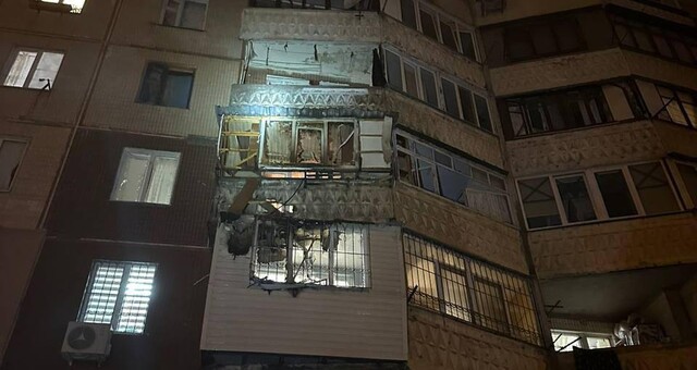 Вночі росіяни атакували Одесу: "шахед" влучив у багатоповерхівку