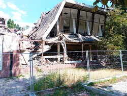 В Одесі продають зруйновану будівлю банку