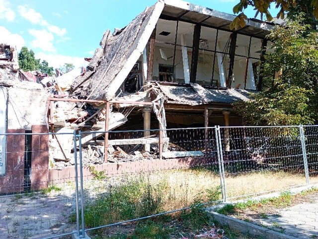 В Одесі продають зруйновану будівлю банку