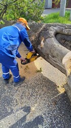 Ураган зривав дахи з будівель у Одеській області