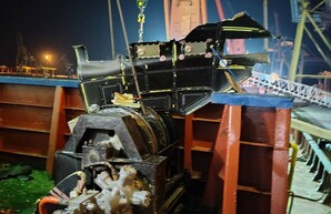 Вночі росіяни атакували портову інфраструктуру Одеси