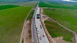 На автодорозі Одеса - Рені будують майданчик для вантажівок